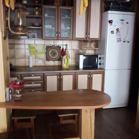 Na Shevchenka 3 Lviv