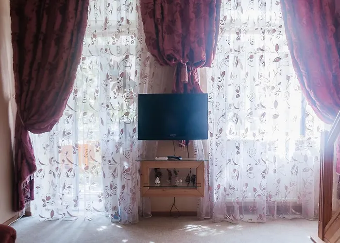 Na Shevchenka 3 아파트